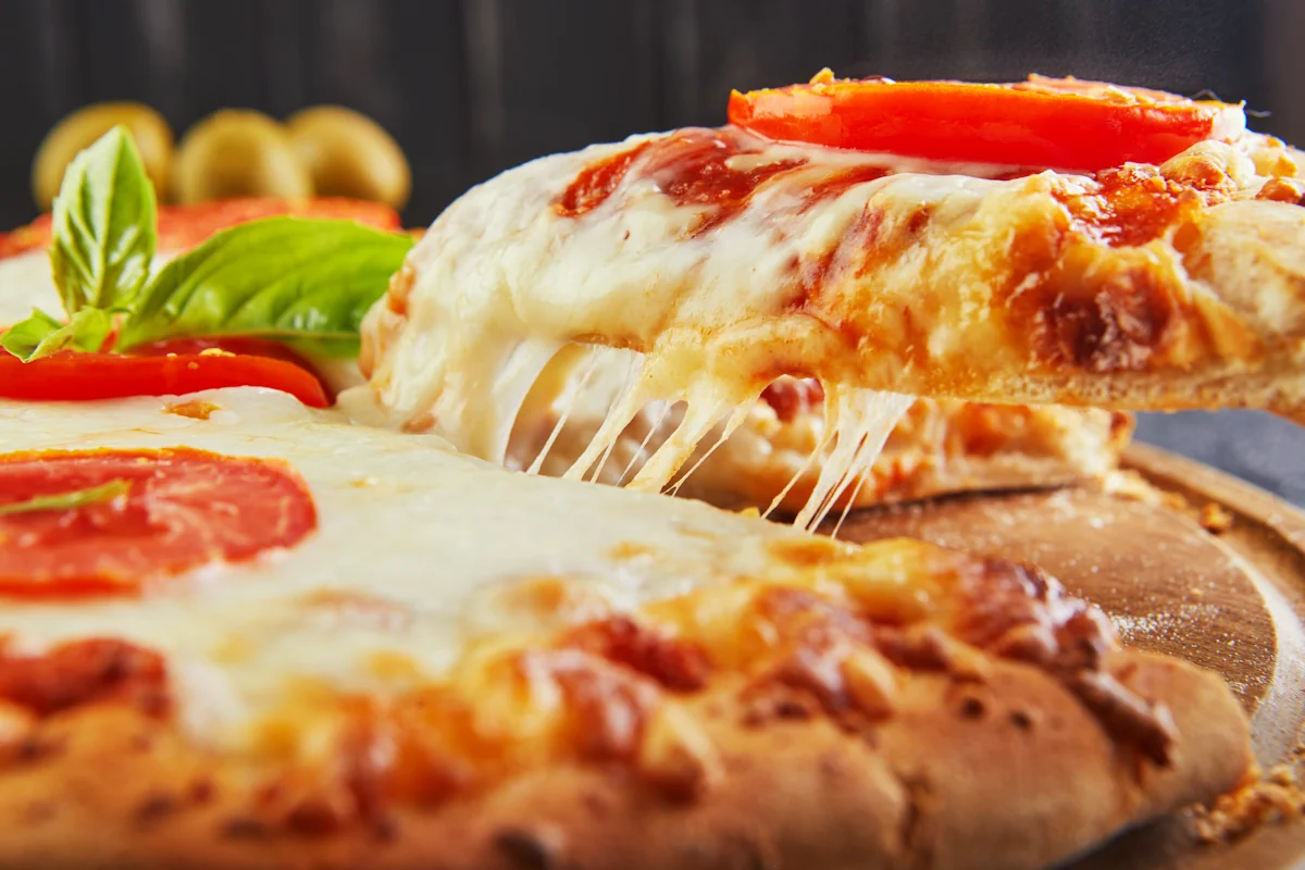Comparatif calories pizza margherita kebab poulet portions standard